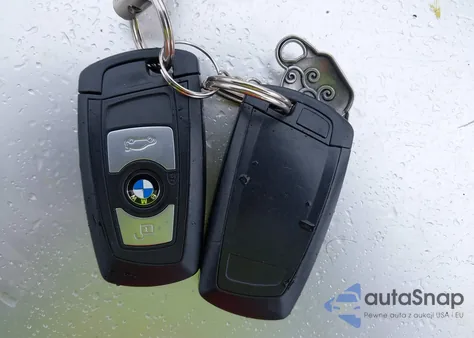 2013 BMW 328I xDrive from USA, damaged, VIN WBA3B5G58DNS00569